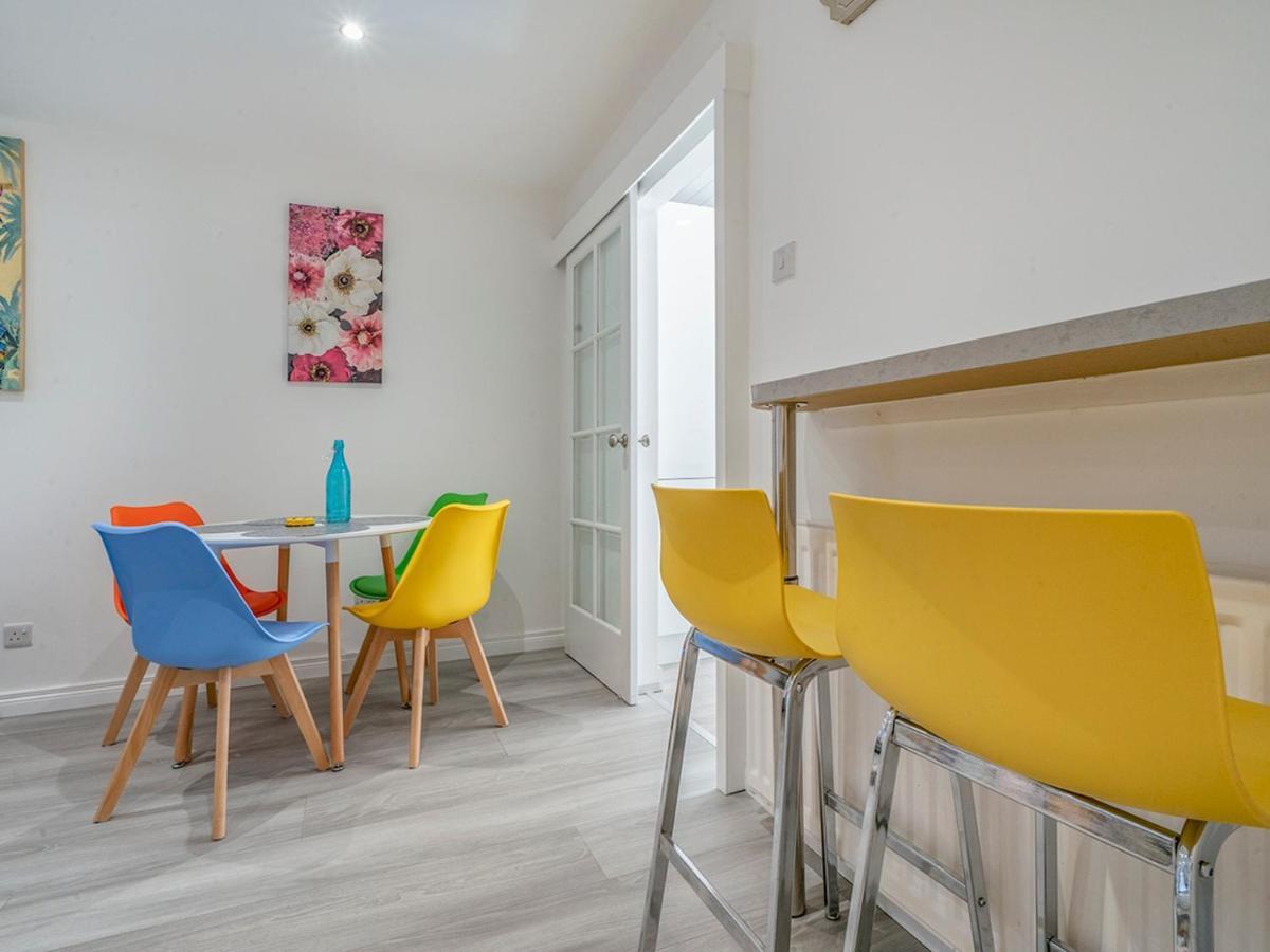 Pass The Keys - Bright & Airy 2Br 2Bath Apt In Perfect Location Belfast Esterno foto