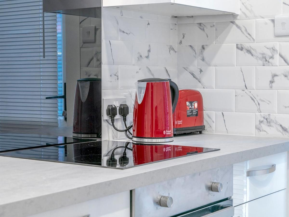 Pass The Keys - Bright & Airy 2Br 2Bath Apt In Perfect Location Belfast Esterno foto